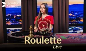 Live Baccarat game with real-time dealer on 7WIN GAME